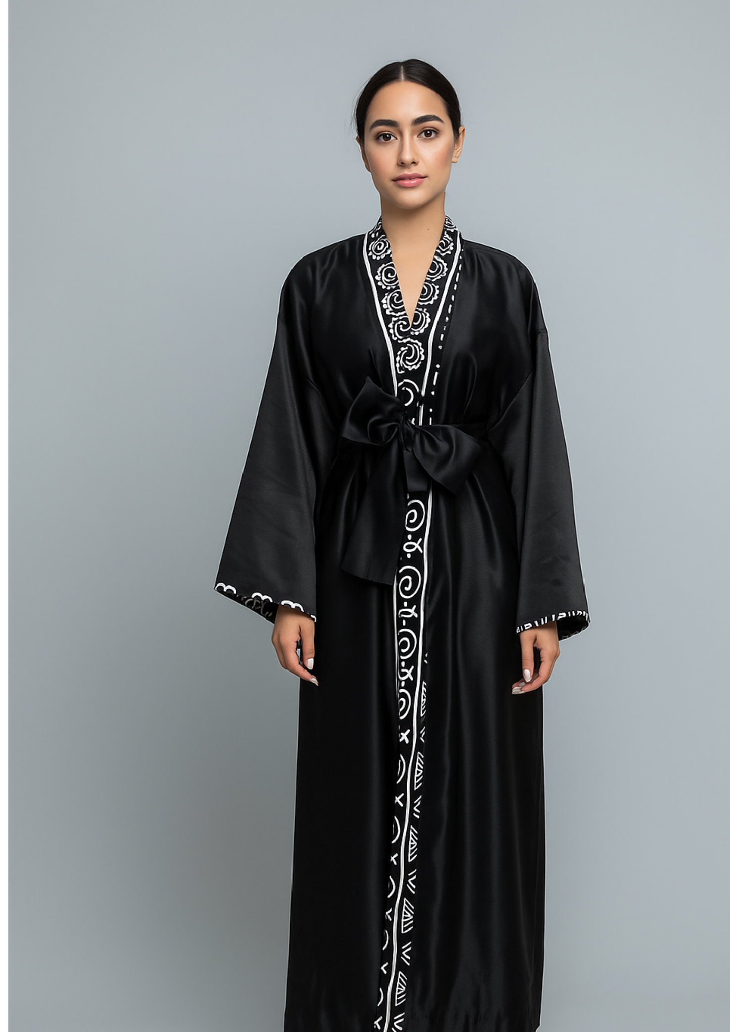 Luxe Mono Fusion Kimono